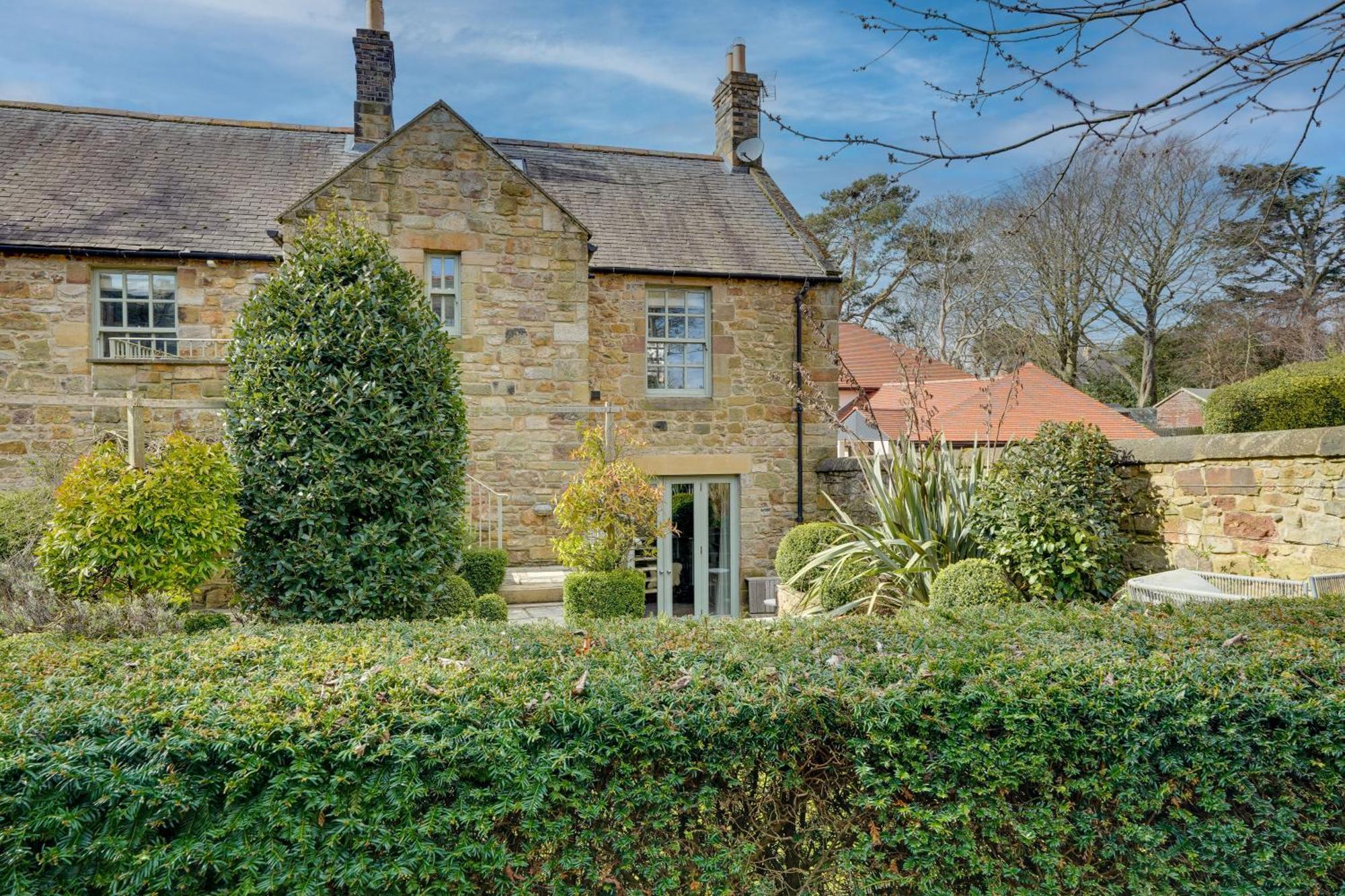 Spence Lodge: Beautiful 2-Bedroom Stone Cottage Alnmouth Exterior foto